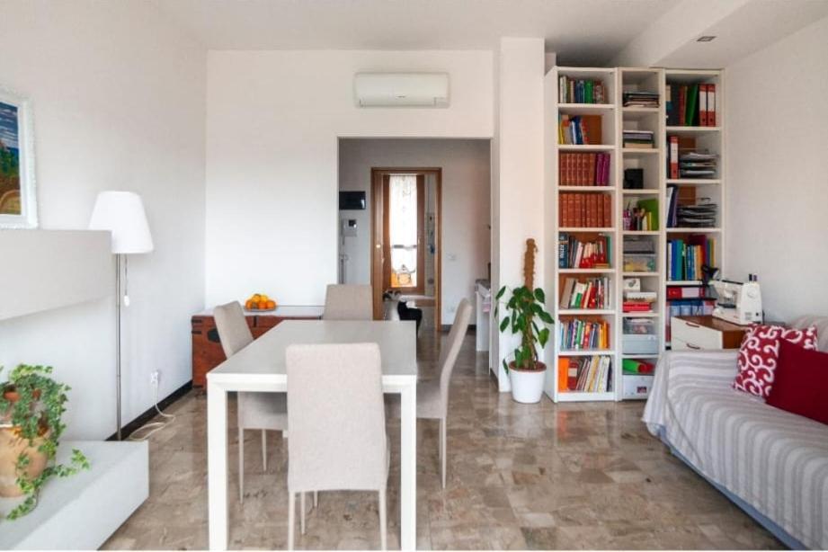 Privatunterkunft Stanza Doppia Con Bagno Privato Vicino Al Centro Mailand
